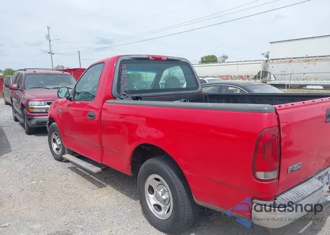 2002 Ford F-150 Xl/Xlt z USA, uszkodzony, nr VIN 1FTRF172X2NB93881